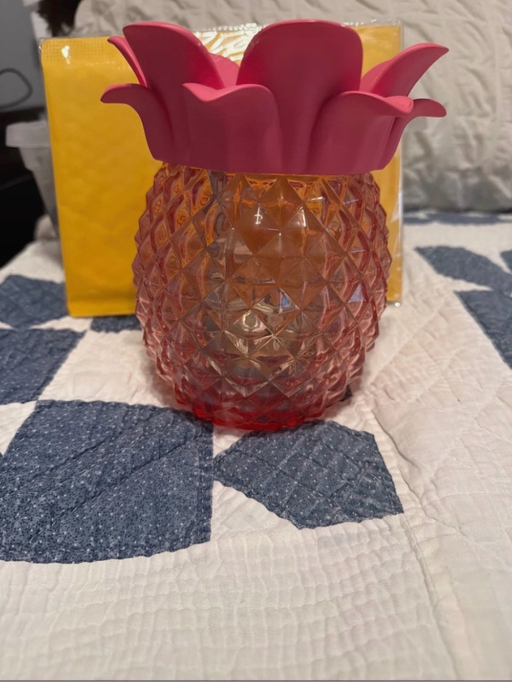 Bath and Body Works Pineapple Shaped Luminary Single Wick Candle Holder